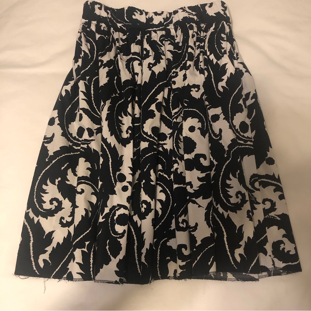 Banana Republic Navy & White Skater Shirt